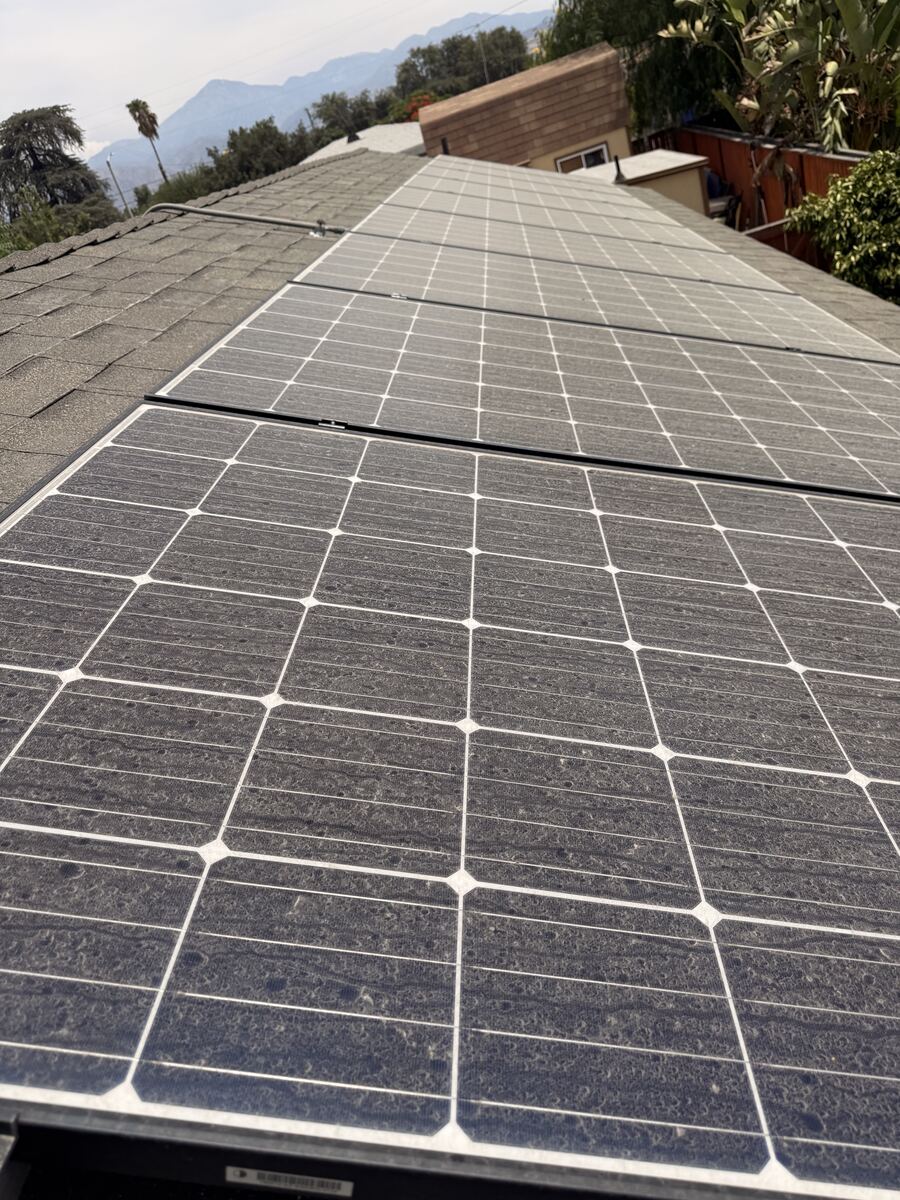 Solar panel cleaning Redlands CA